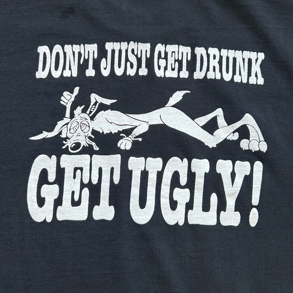 Coyote Ugly NYC bar souvenir T-shirt, excellent used condition - Picture 5 of 9